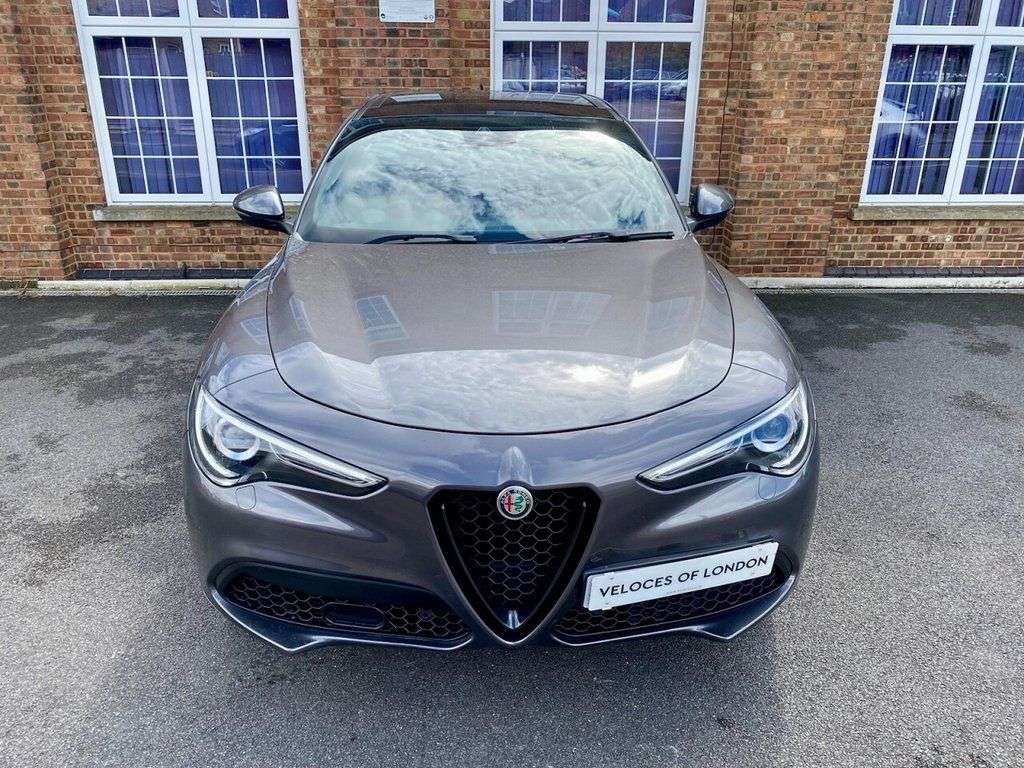 A 2020 ALFA ROMEO STELVIO 2.0T Veloce SUV 5dr Petrol Auto Q4 AWD Euro 6 (s/s) (280 ps) ..JUST SERVICE A 2020 ALFA ROMEO STELVIO 2.0T Veloce SUV 5dr Petrol Auto Q4 AWD Euro 6 (s/s) (280 ps) ..JUST SERVICE