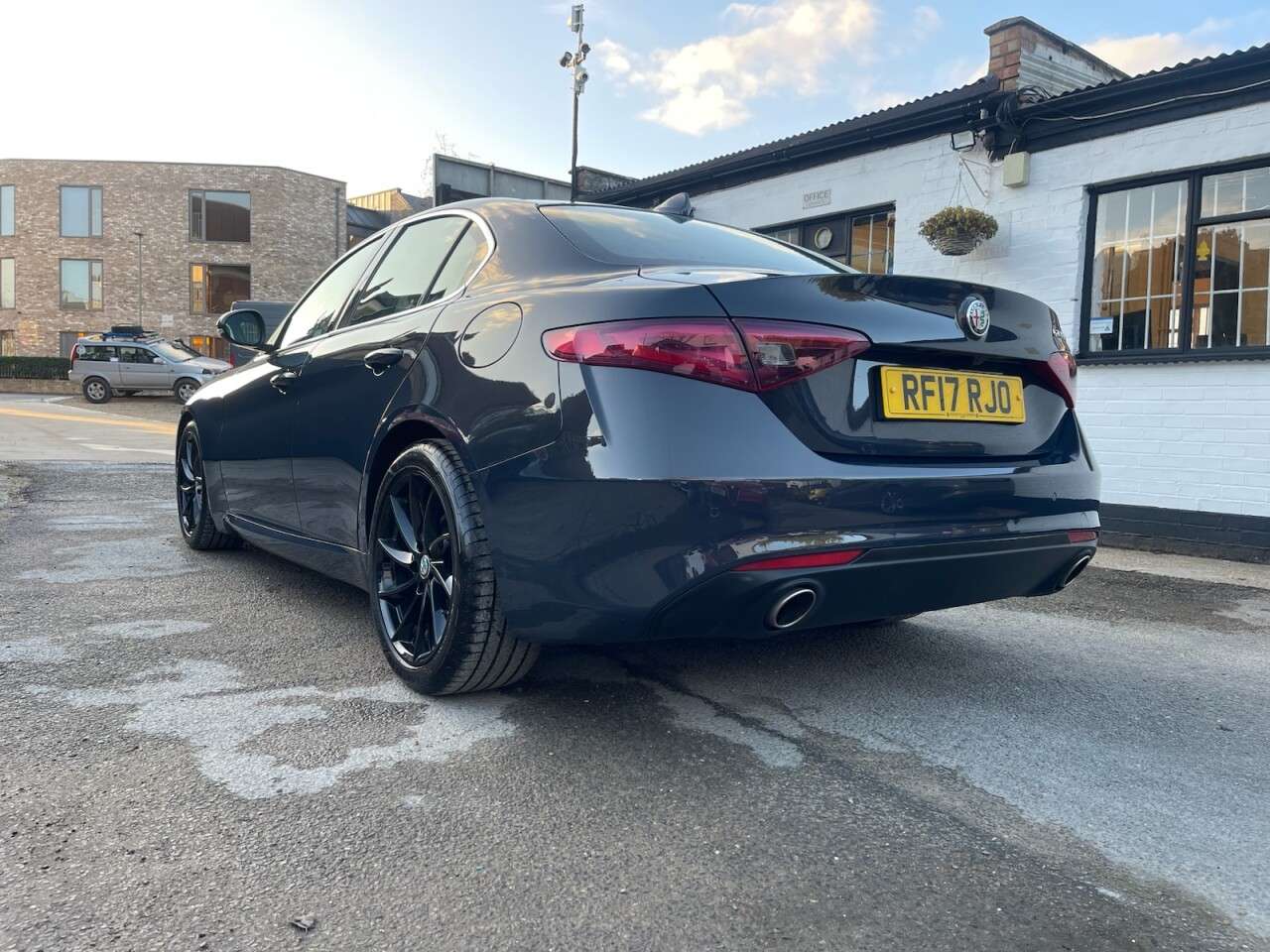 2017 ALFA ROMEO GIULIA 2017 ALFA ROMEO GIULIA