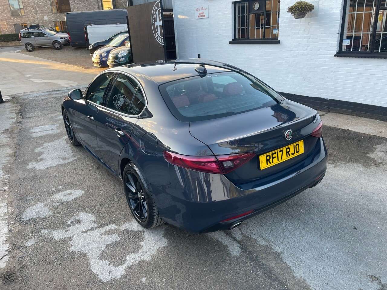 2017 ALFA ROMEO GIULIA 2017 ALFA ROMEO GIULIA