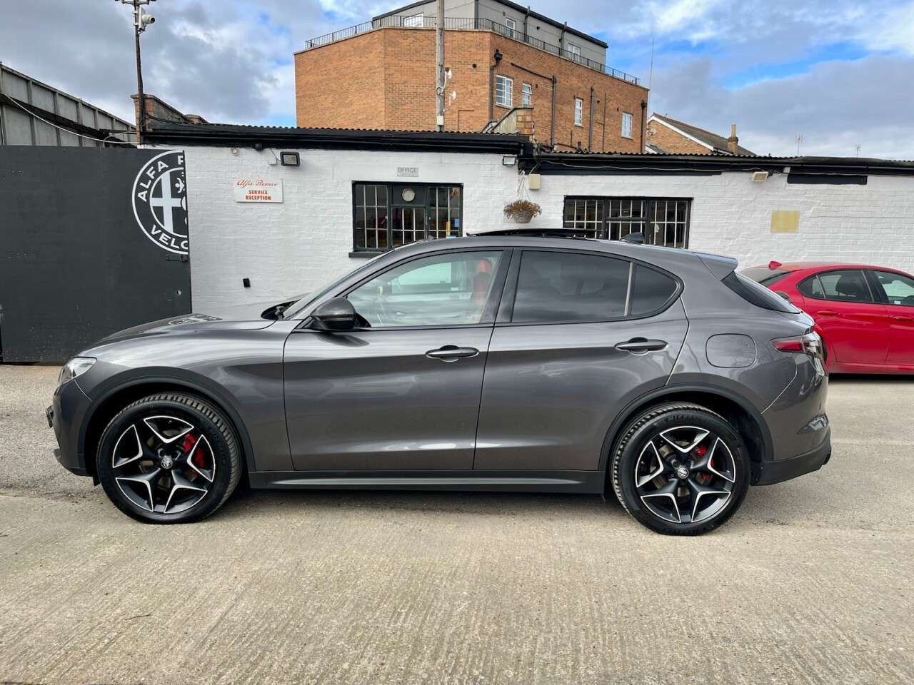 2019 ALFA ROMEO STELVIO 2019 ALFA ROMEO STELVIO