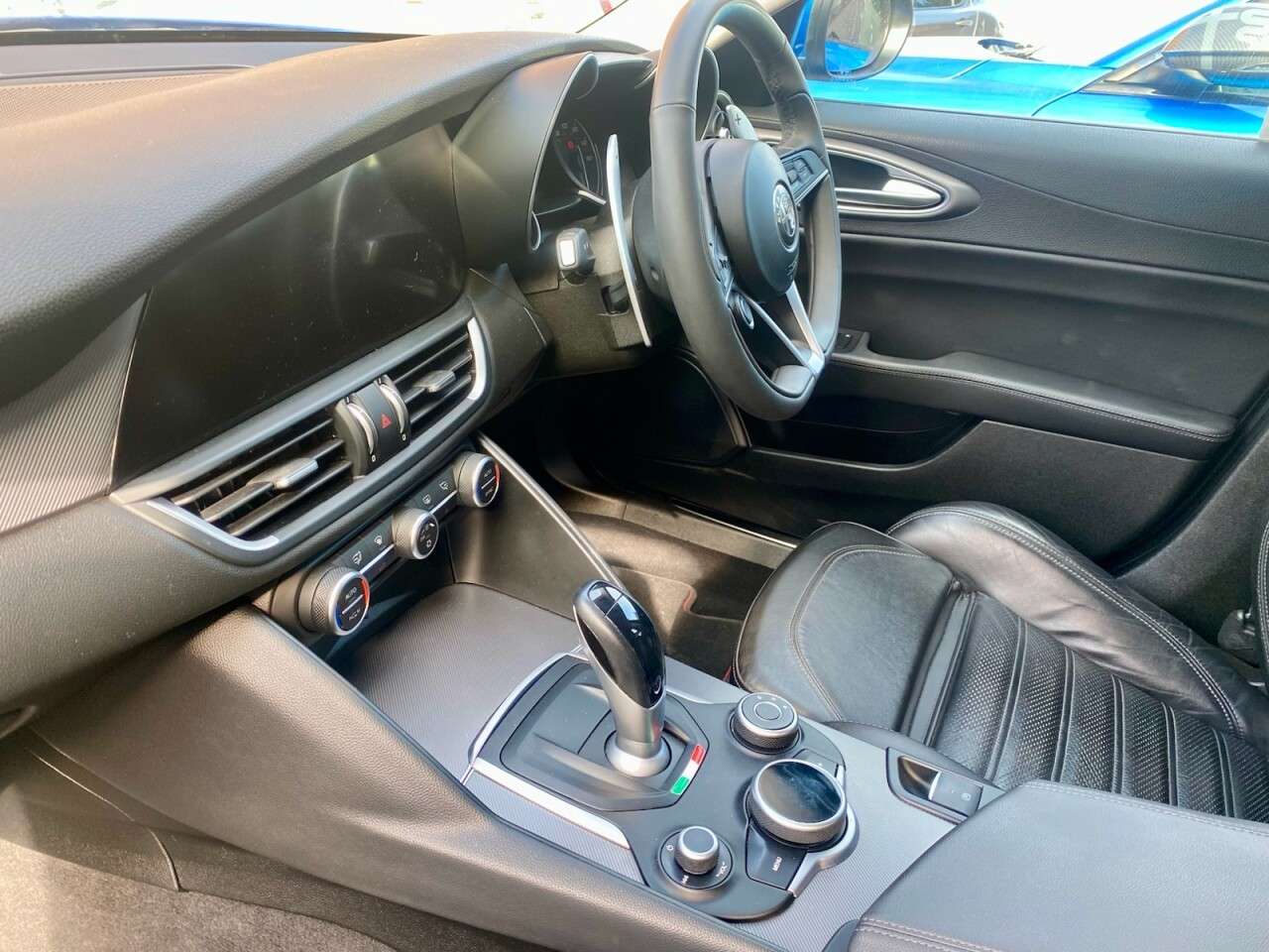 null ALFA ROMEO GIULIA null ALFA ROMEO GIULIA