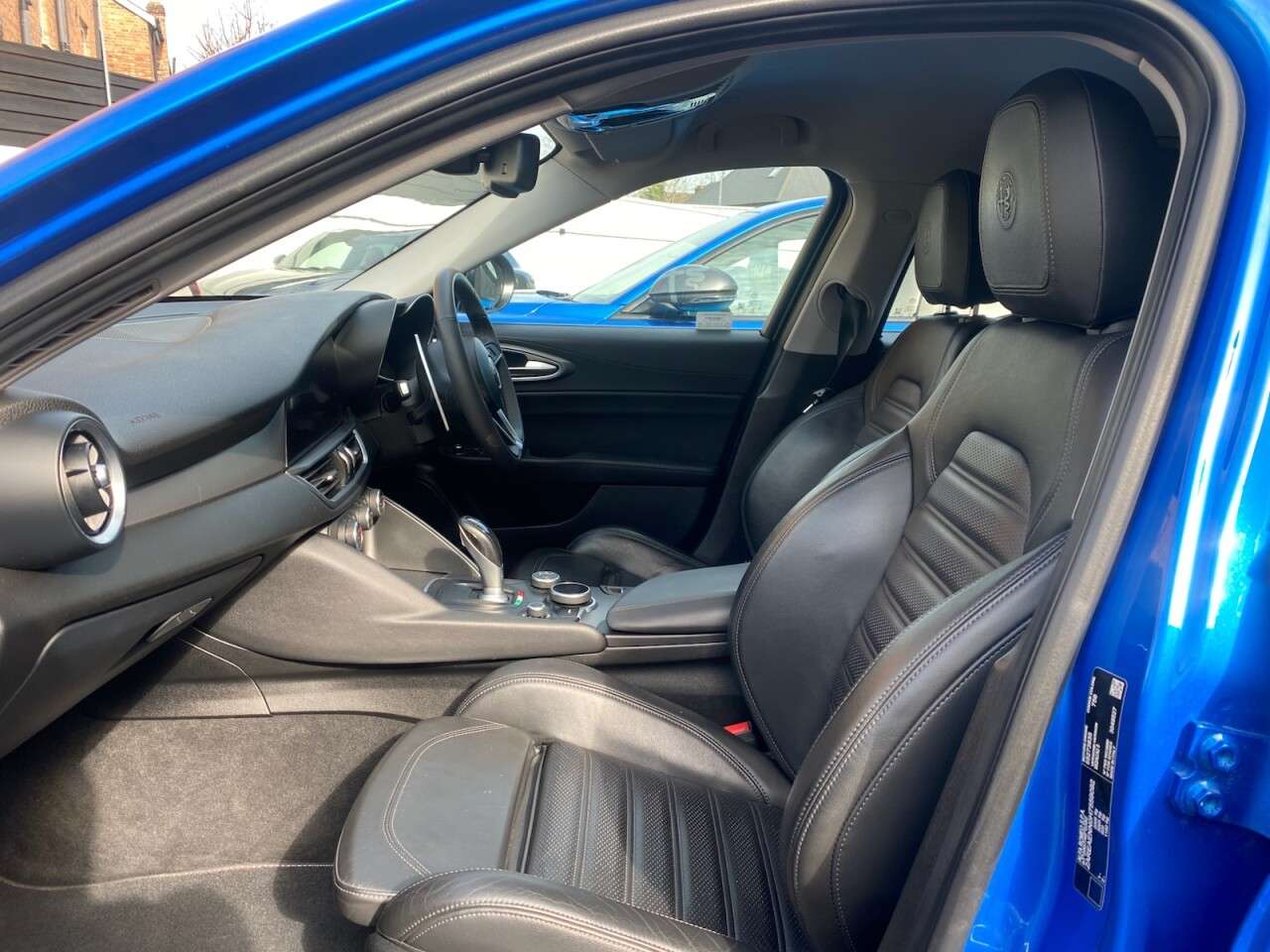 null ALFA ROMEO GIULIA null ALFA ROMEO GIULIA