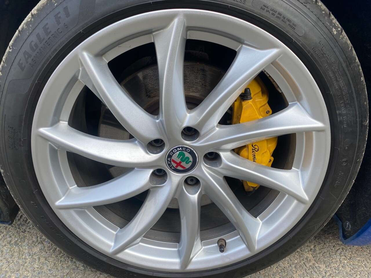 null ALFA ROMEO GIULIA null ALFA ROMEO GIULIA