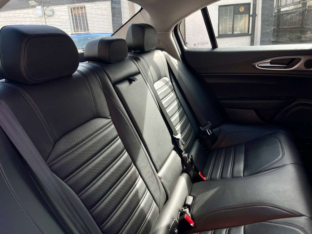 null ALFA ROMEO GIULIA null ALFA ROMEO GIULIA