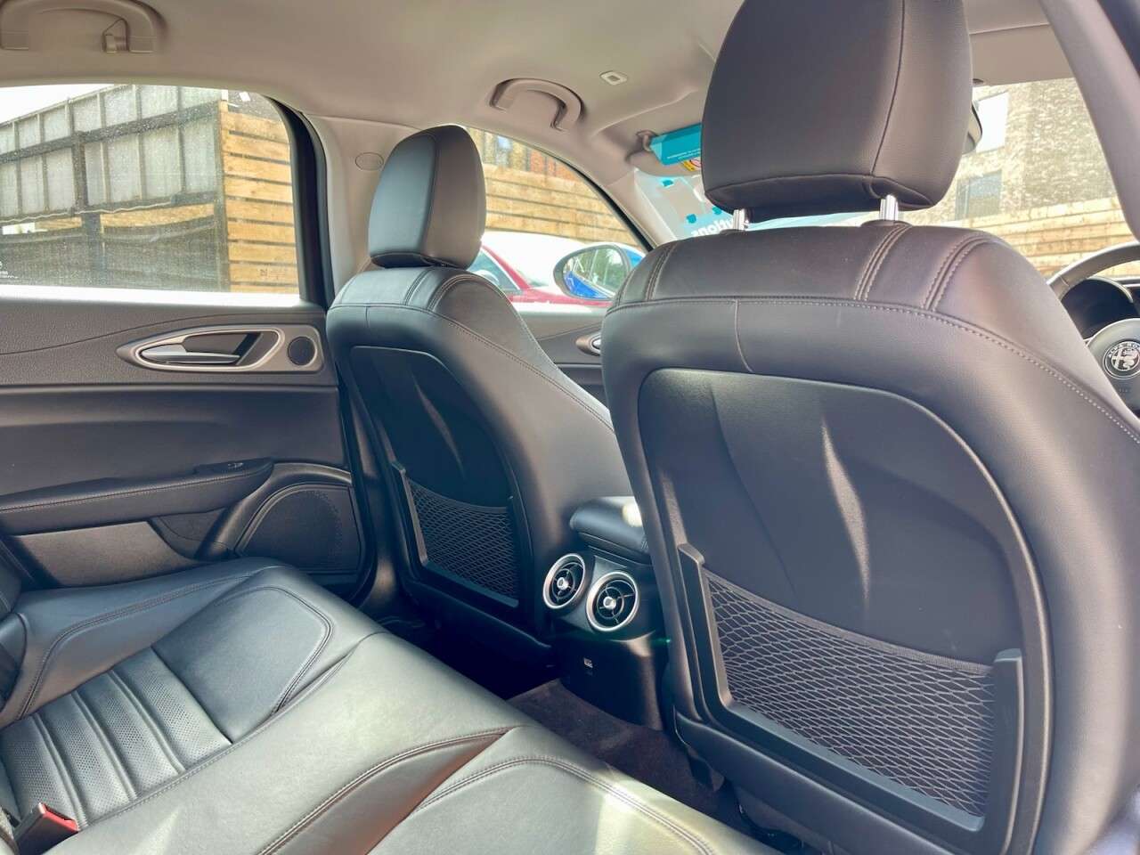 null ALFA ROMEO GIULIA null ALFA ROMEO GIULIA