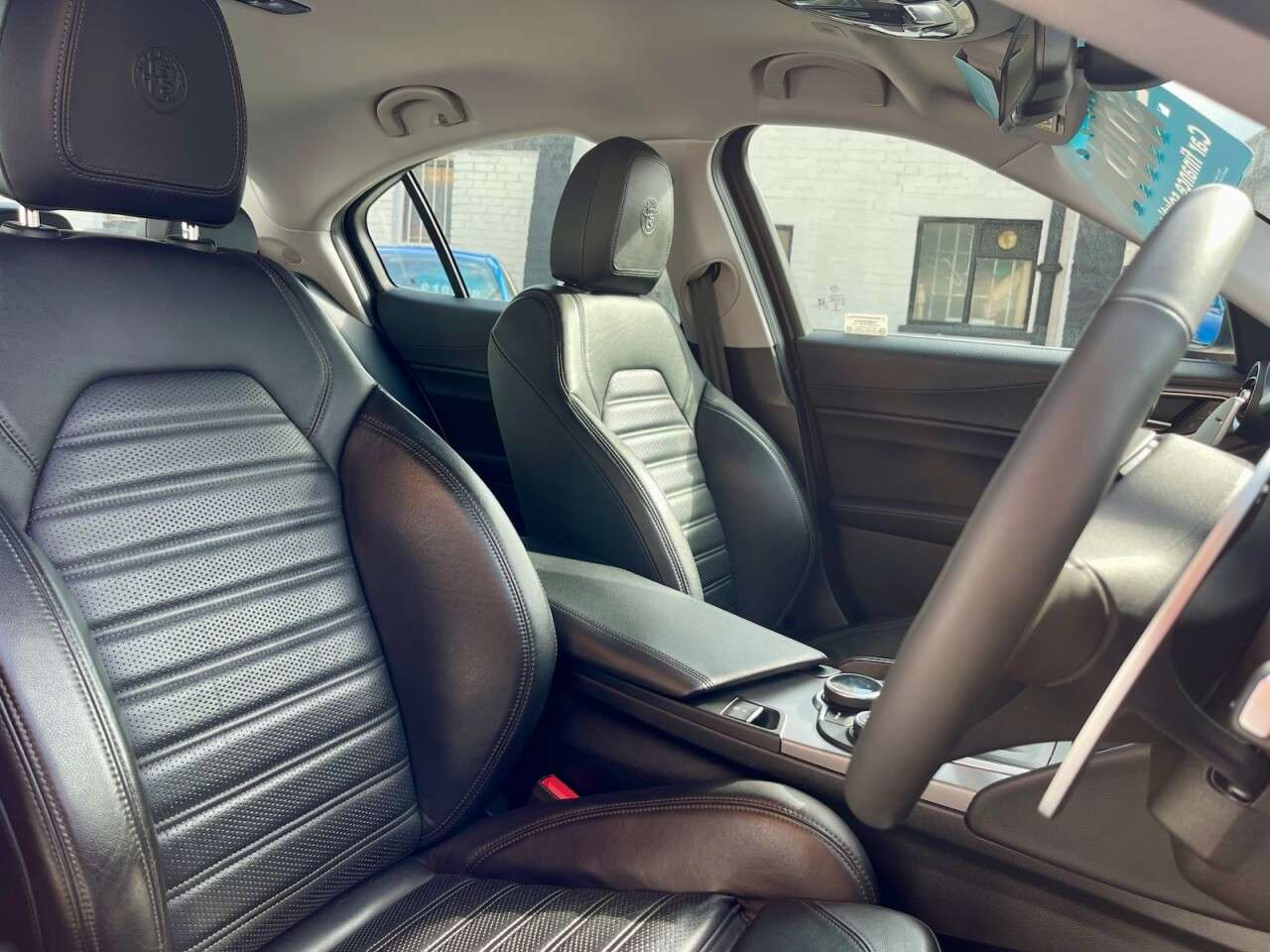 null ALFA ROMEO GIULIA null ALFA ROMEO GIULIA