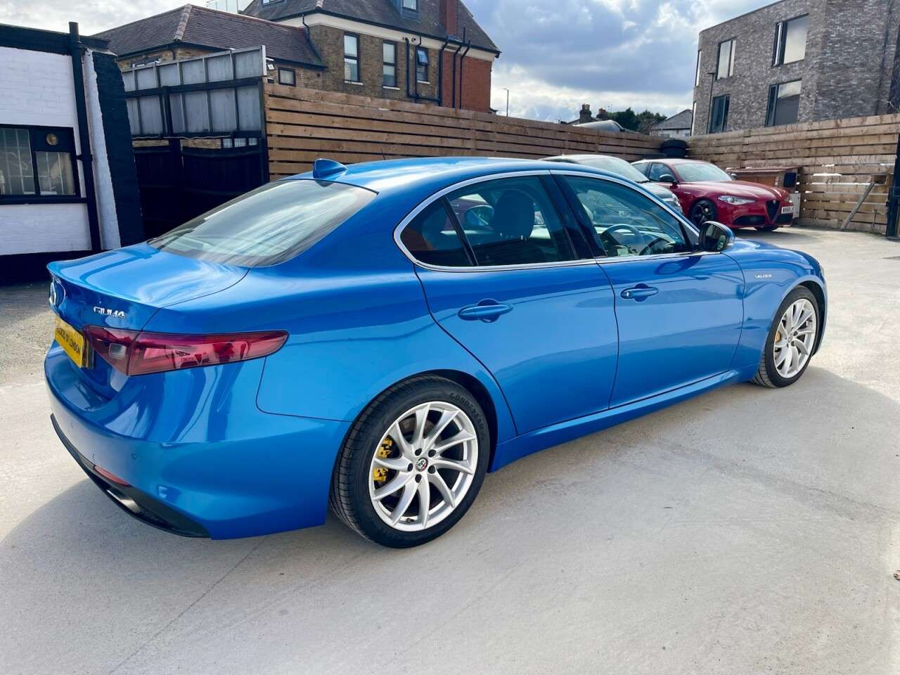 null ALFA ROMEO GIULIA null ALFA ROMEO GIULIA