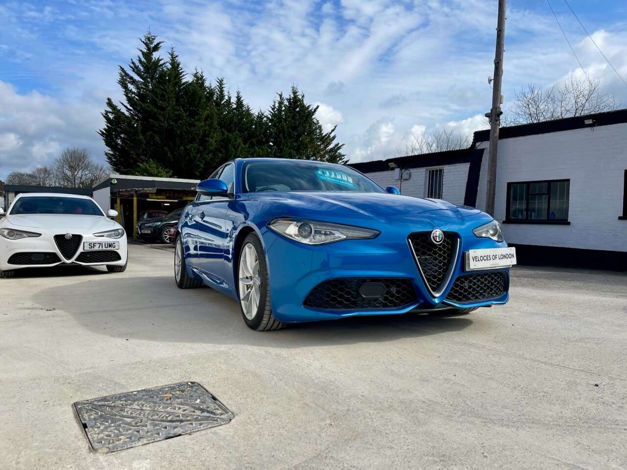 null ALFA ROMEO GIULIA null ALFA ROMEO GIULIA
