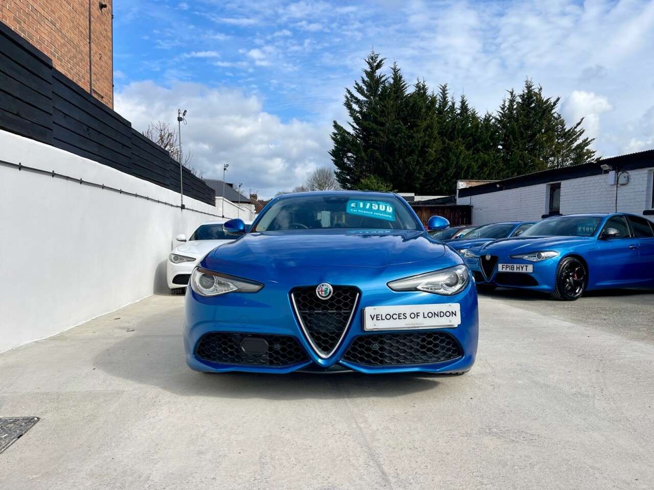 null ALFA ROMEO GIULIA null ALFA ROMEO GIULIA
