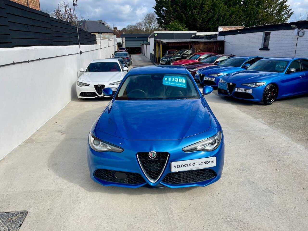 null ALFA ROMEO GIULIA null ALFA ROMEO GIULIA