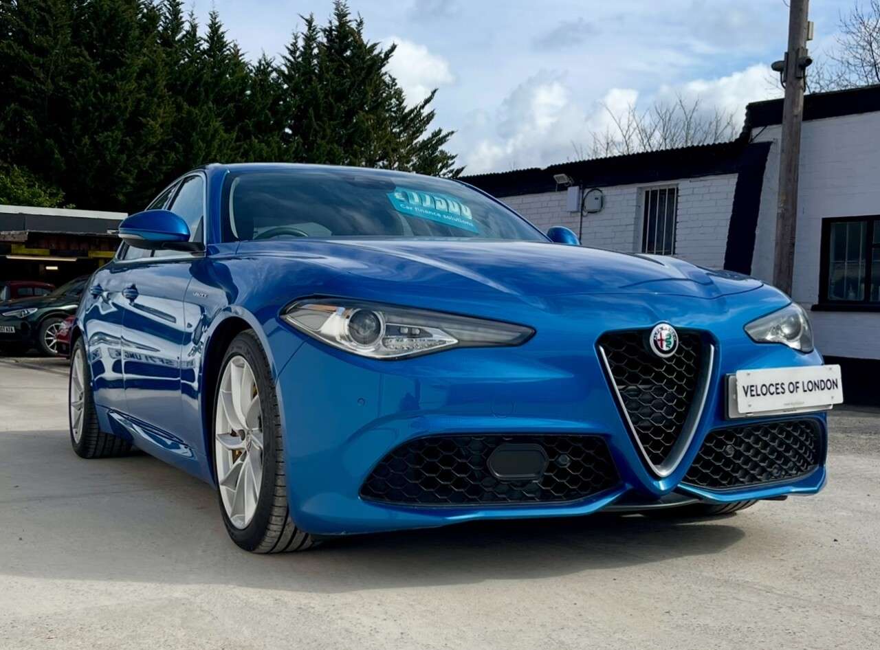 null ALFA ROMEO GIULIA null ALFA ROMEO GIULIA