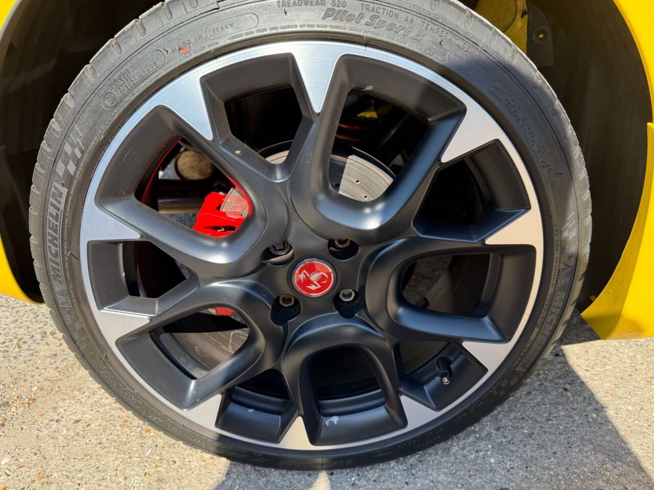 null ABARTH 595C null ABARTH 595C