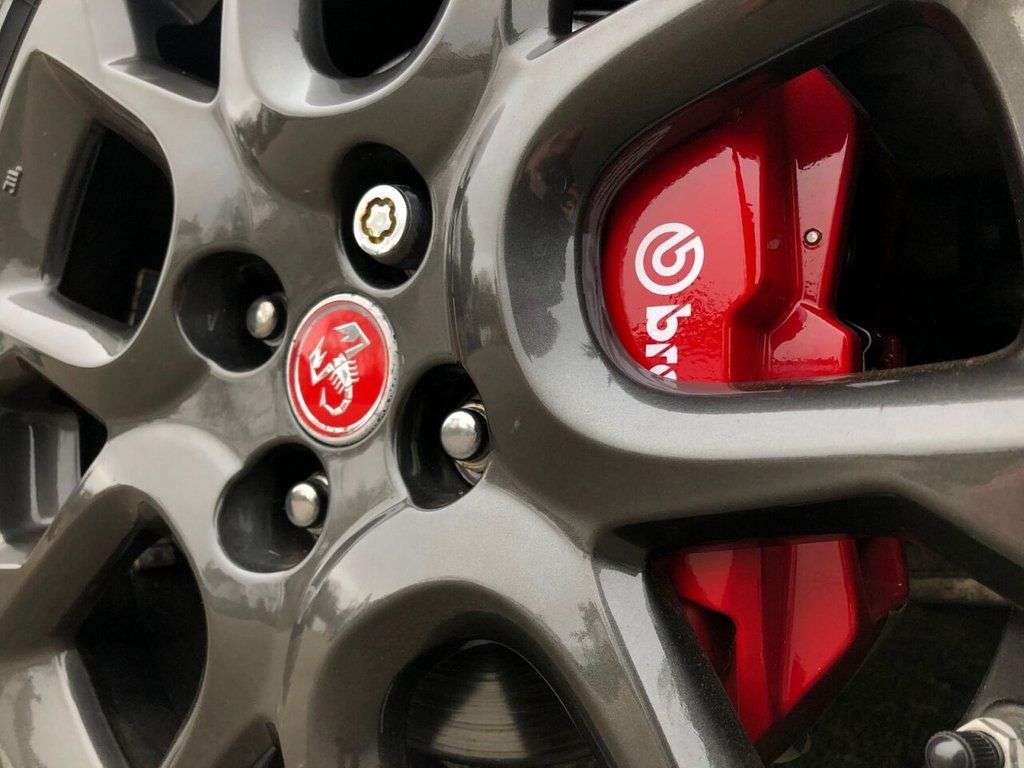 2018 ABARTH 124 SPIDER 2018 ABARTH 124 SPIDER