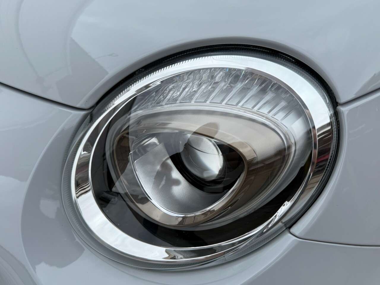 2021 ABARTH 595 2021 ABARTH 595