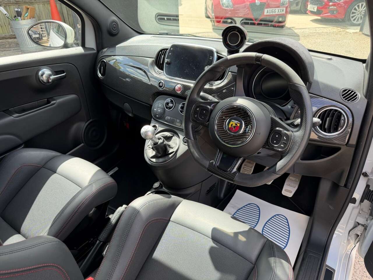 2020 ABARTH 595 2020 ABARTH 595
