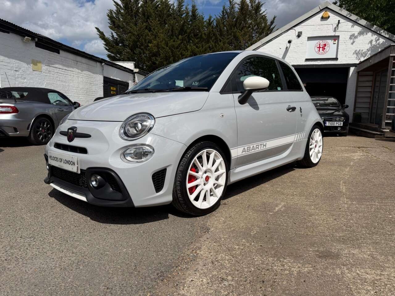 2020 ABARTH 595 2020 ABARTH 595