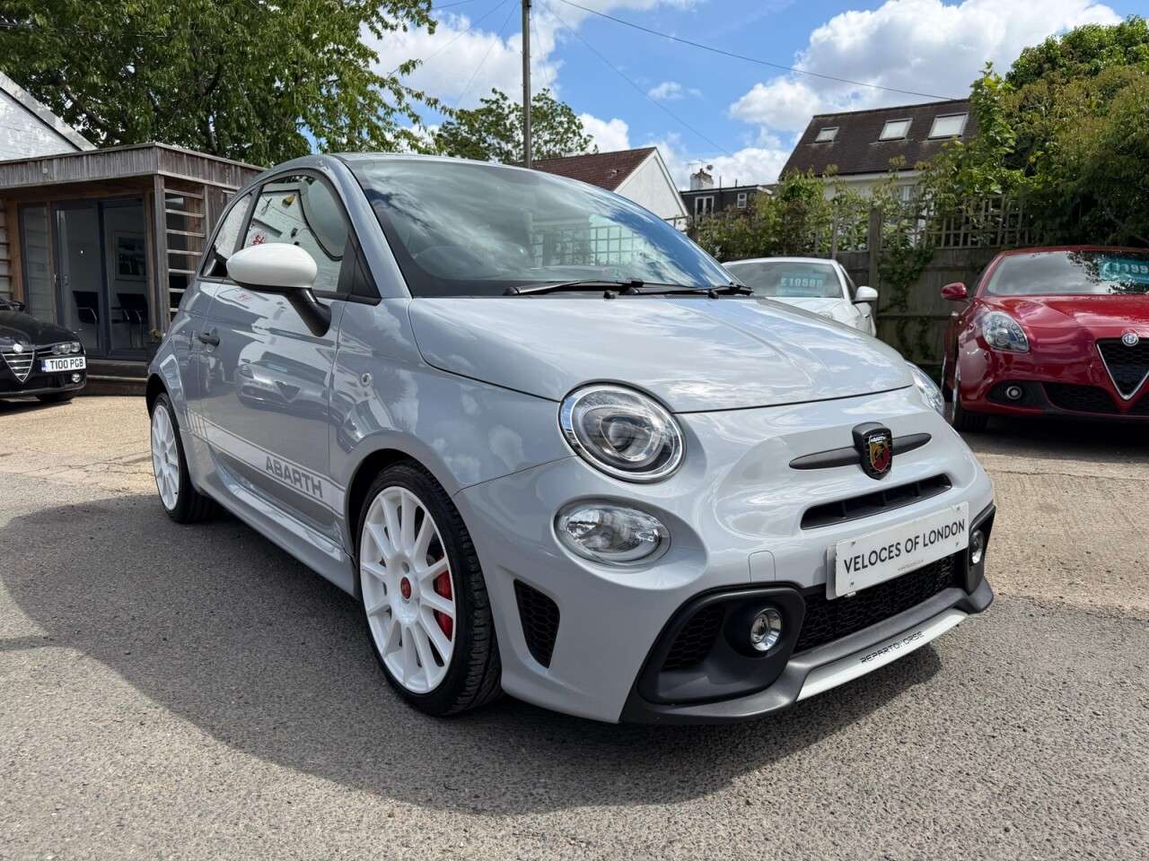 2020 ABARTH 595 2020 ABARTH 595