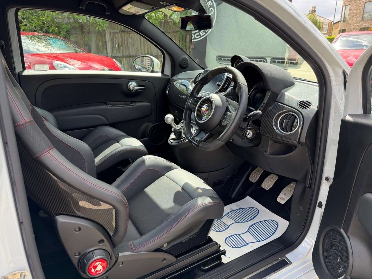 2020 ABARTH 595 2020 ABARTH 595