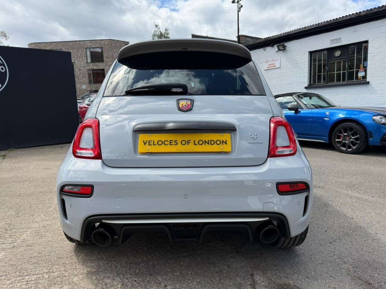 2020 ABARTH 595 2020 ABARTH 595