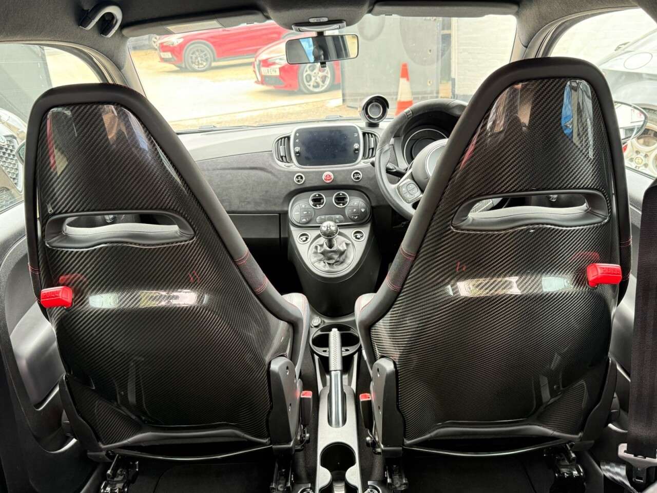 2021 ABARTH 595 2021 ABARTH 595