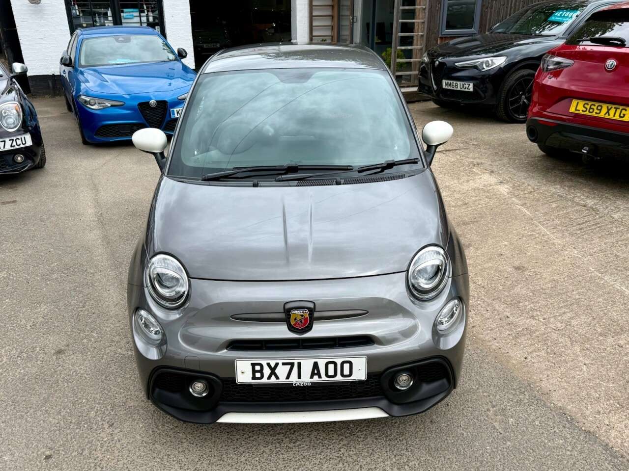 2021 ABARTH 595 2021 ABARTH 595