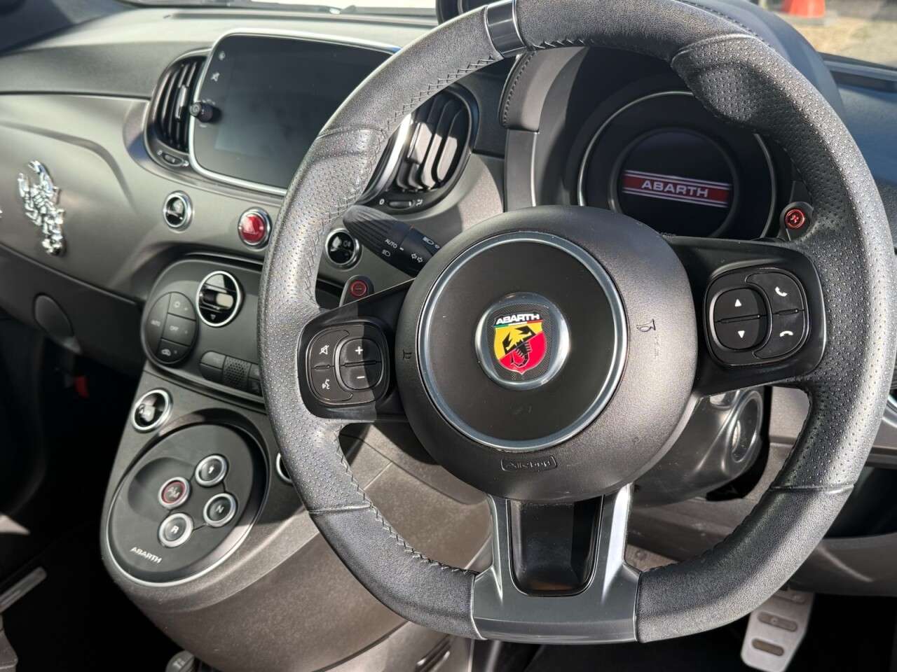2021 ABARTH 595C 2021 ABARTH 595C