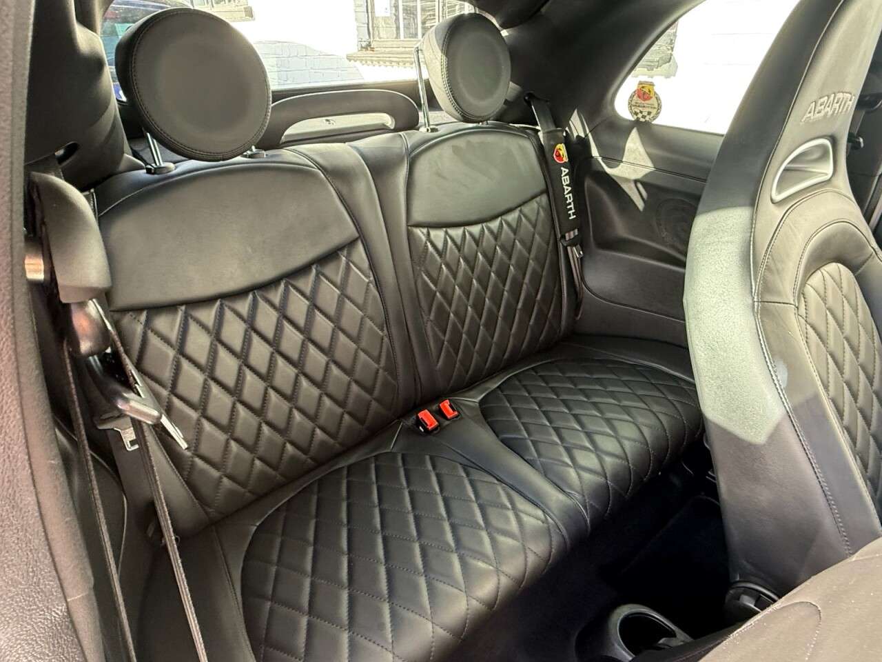 2021 ABARTH 595C 2021 ABARTH 595C