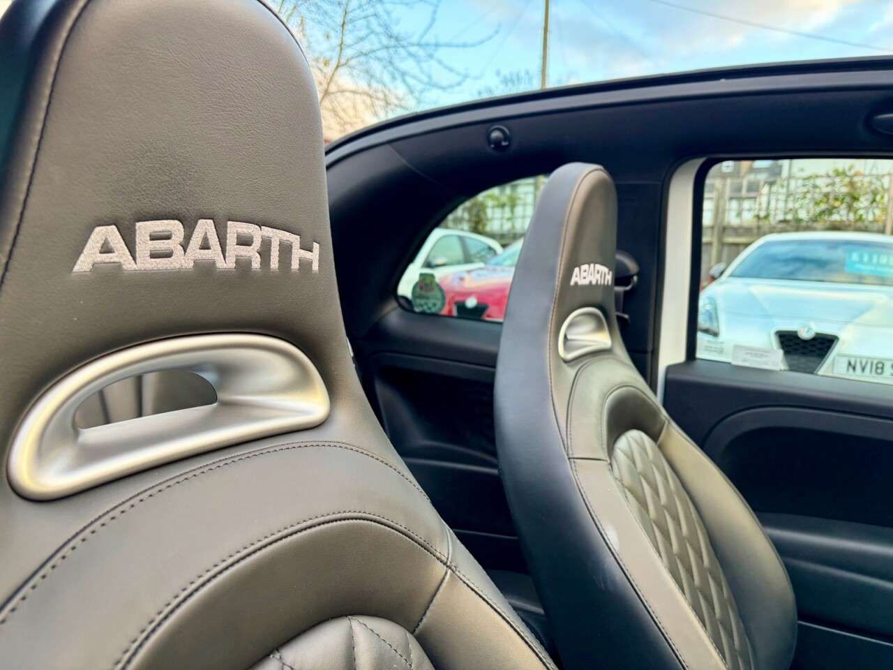 2021 ABARTH 595C 2021 ABARTH 595C