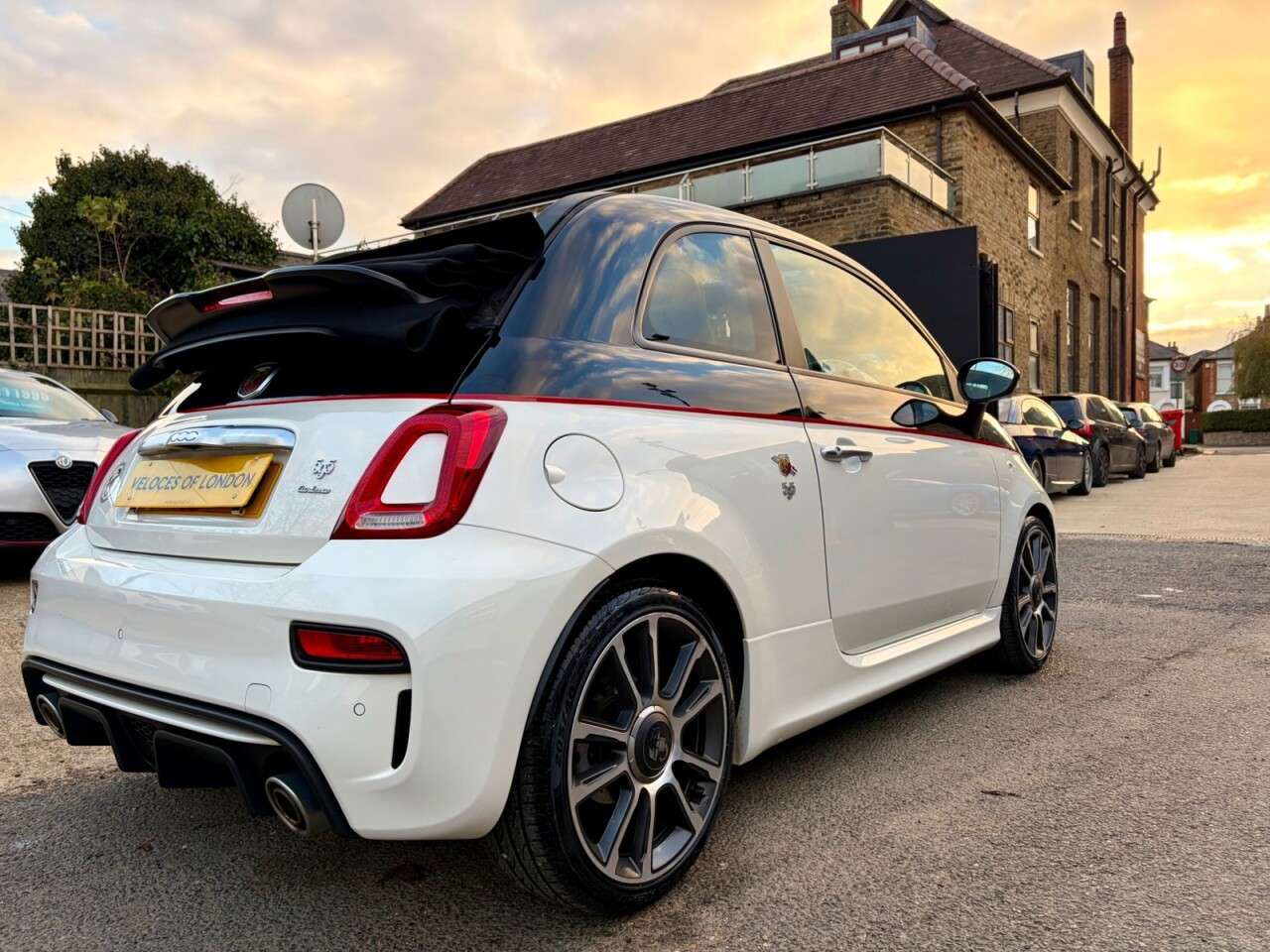 2021 ABARTH 595C 2021 ABARTH 595C