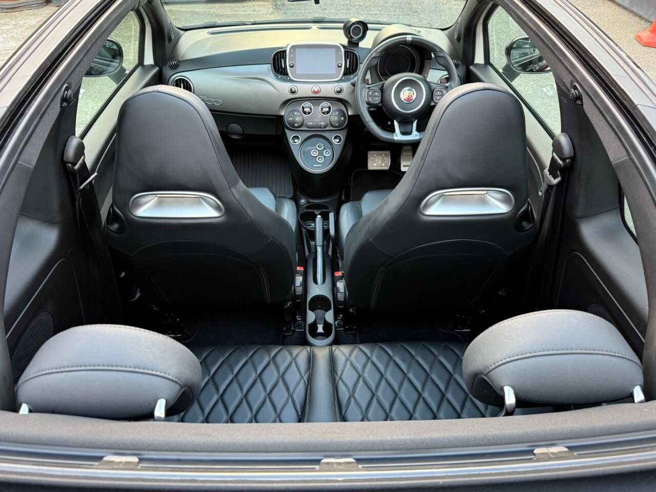 2021 ABARTH 595C 2021 ABARTH 595C