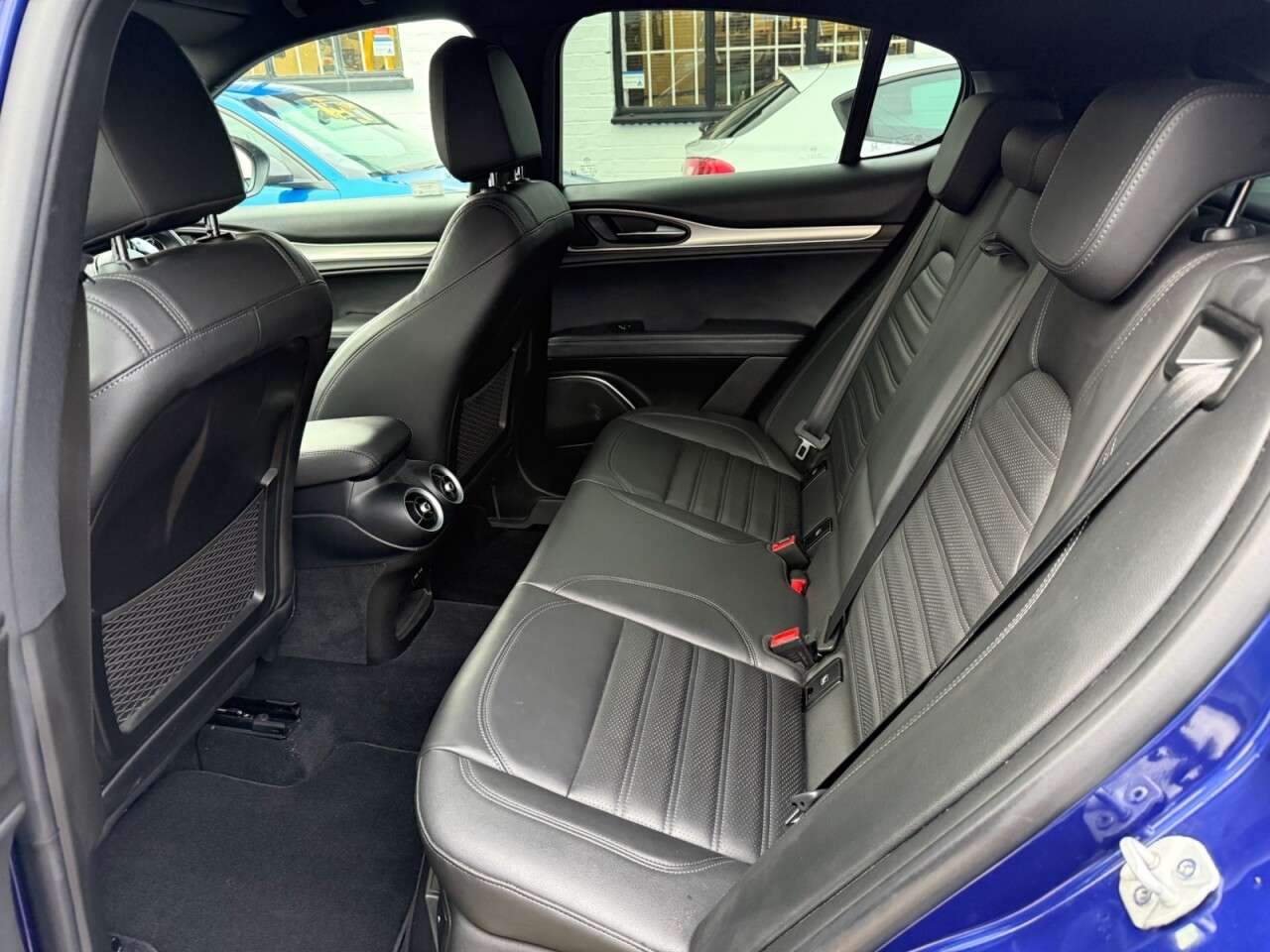 2021 ALFA ROMEO STELVIO 2021 ALFA ROMEO STELVIO