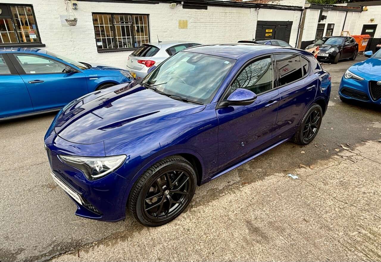 2021 ALFA ROMEO STELVIO 2021 ALFA ROMEO STELVIO
