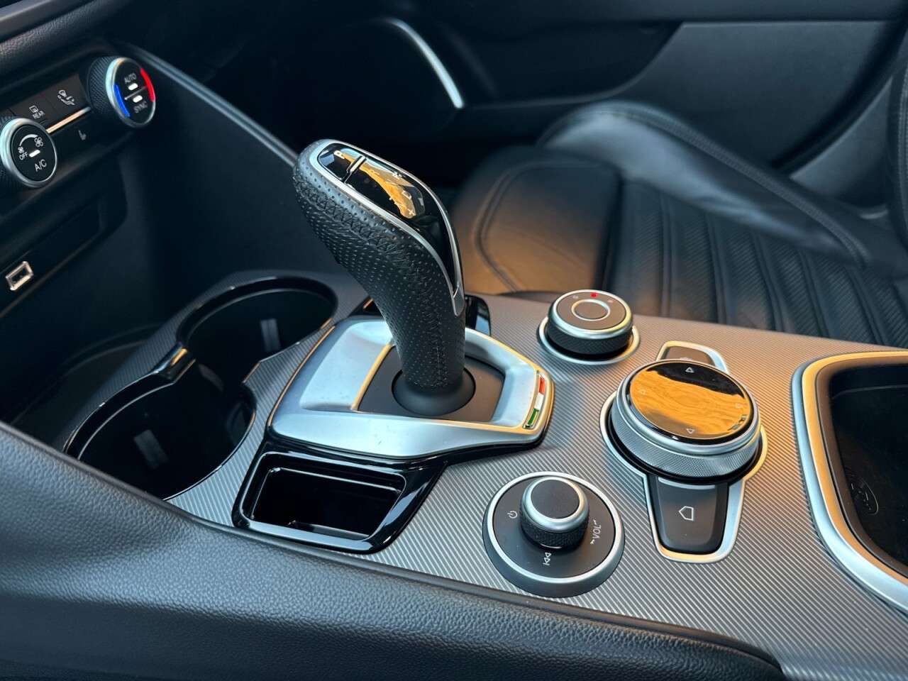 2021 ALFA ROMEO GIULIA 2021 ALFA ROMEO GIULIA