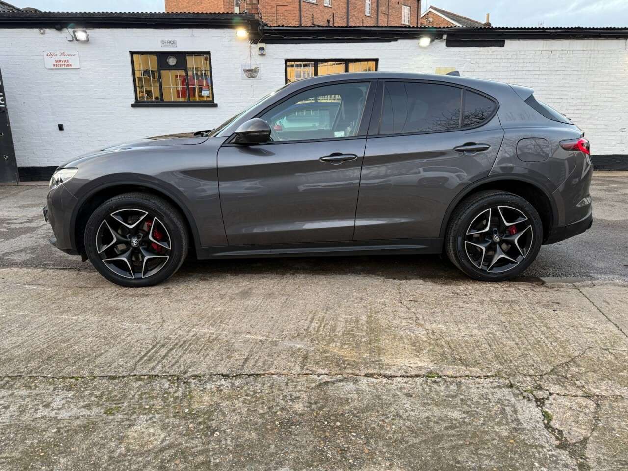 2019 ALFA ROMEO STELVIO 2019 ALFA ROMEO STELVIO