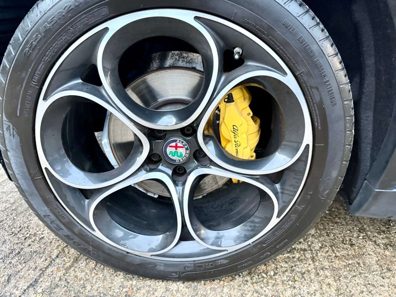 2019 ALFA ROMEO STELVIO 2019 ALFA ROMEO STELVIO