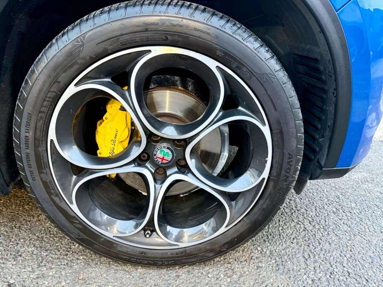 2019 ALFA ROMEO STELVIO 2019 ALFA ROMEO STELVIO