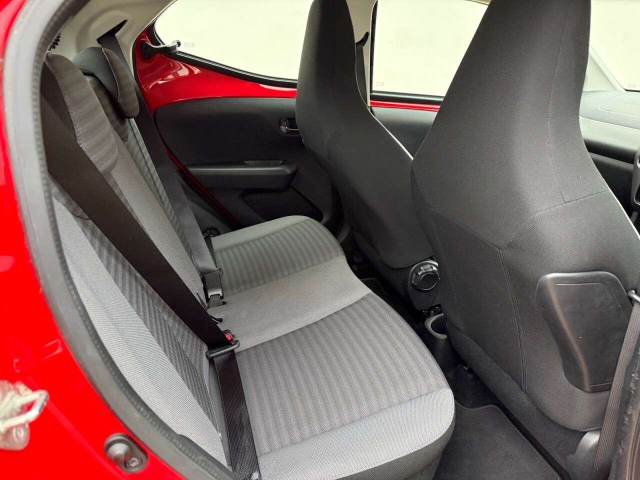 2019 TOYOTA AYGO 2019 TOYOTA AYGO