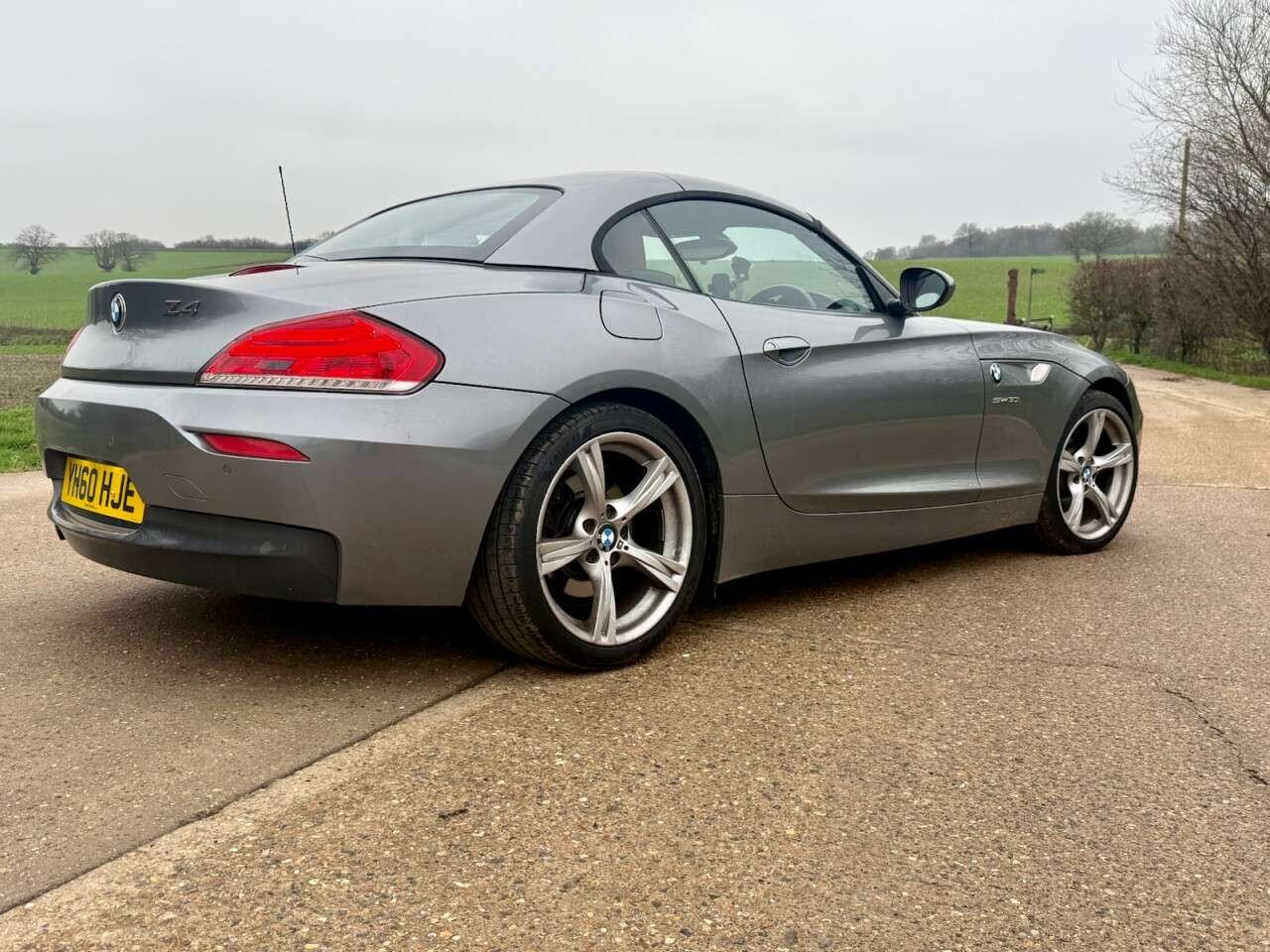 2010 BMW Z4 2010 BMW Z4