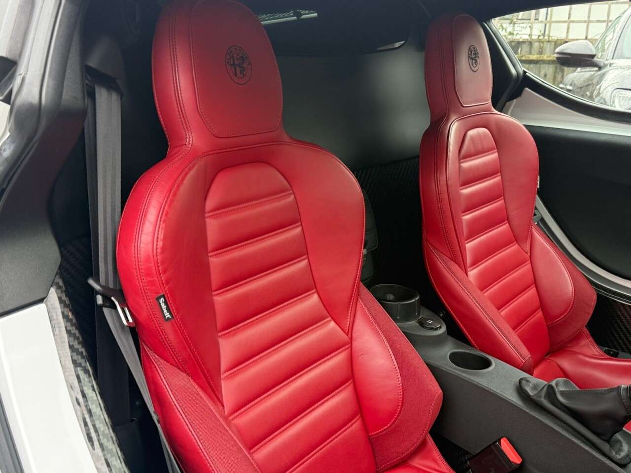 2017 ALFA ROMEO 4C 2017 ALFA ROMEO 4C