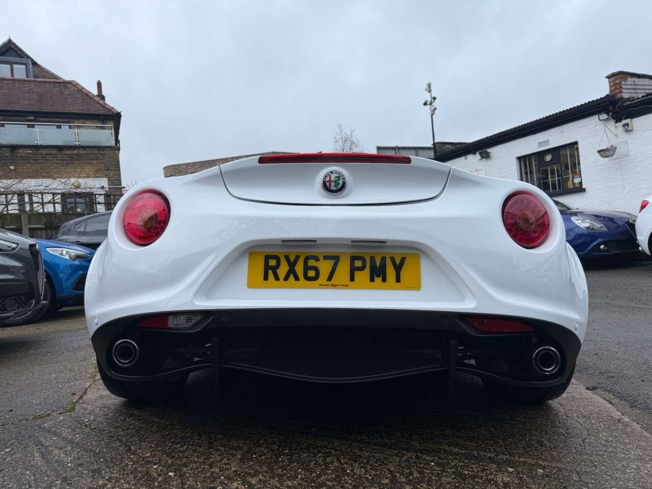 2017 ALFA ROMEO 4C 2017 ALFA ROMEO 4C