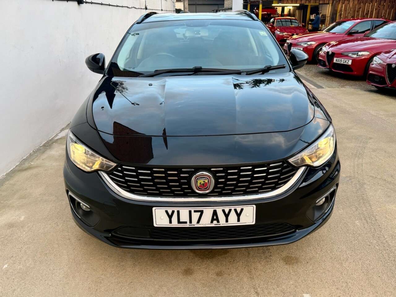 A 2017 FIAT TIPO 1.6 MultiJetII Lounge Estate 5dr Diesel Manual Euro 6 (s/s) (120 ps) ..JUST A 2017 FIAT TIPO 1.6 MultiJetII Lounge Estate 5dr Diesel Manual Euro 6 (s/s) (120 ps) ..JUST