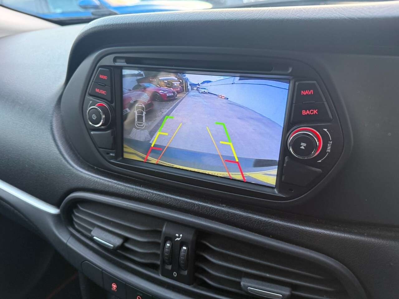 2017 FIAT TIPO 2017 FIAT TIPO