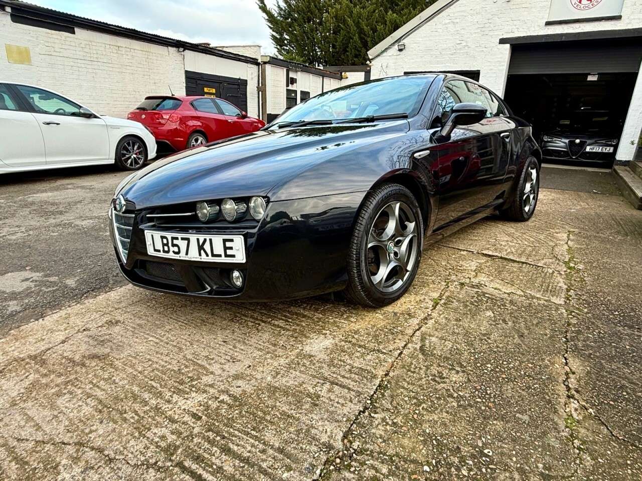 A 2008 ALFA ROMEO BRERA 2.2 JTS SV Coupe 3dr Petrol Manual (221 g/km, 185 bhp) JUST SERVICED + 1 YE A 2008 ALFA ROMEO BRERA 2.2 JTS SV Coupe 3dr Petrol Manual (221 g/km, 185 bhp) JUST SERVICED + 1 YE