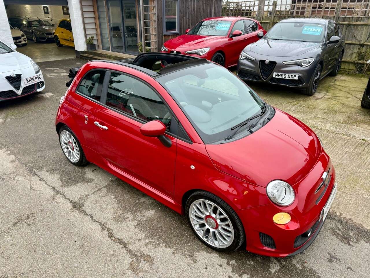 2016 ABARTH 595C 2016 ABARTH 595C