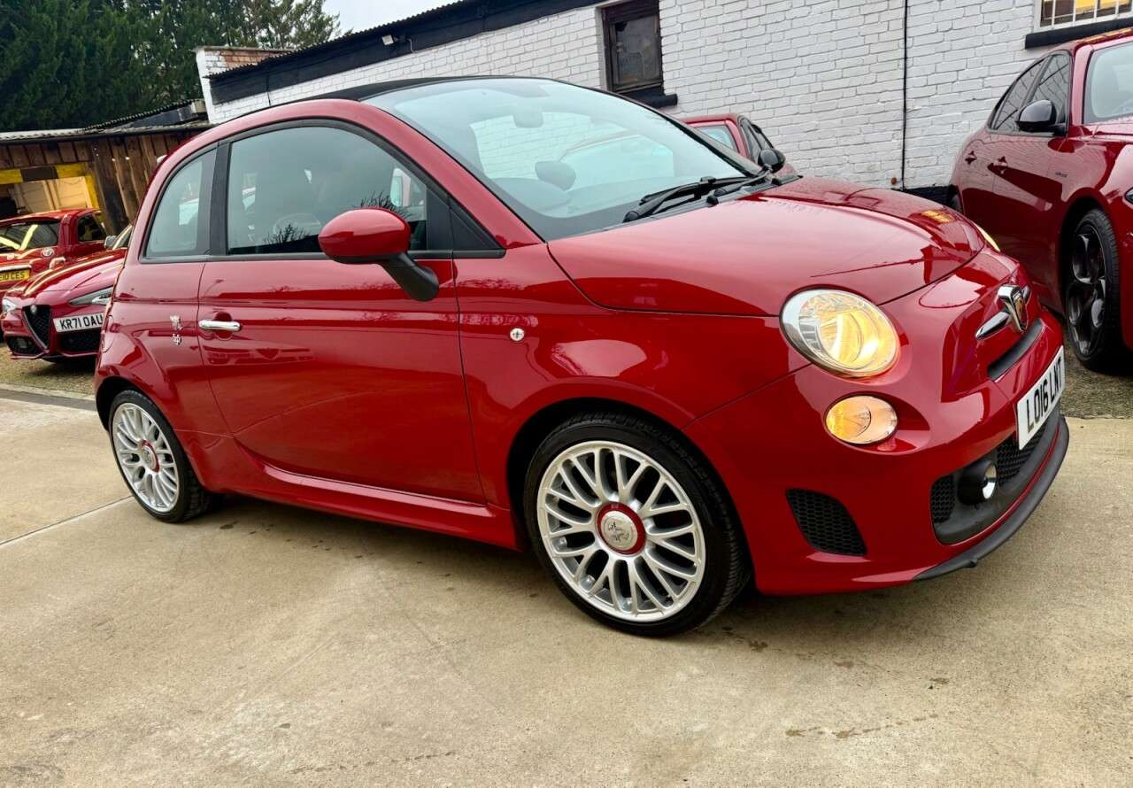 2016 ABARTH 595C 2016 ABARTH 595C