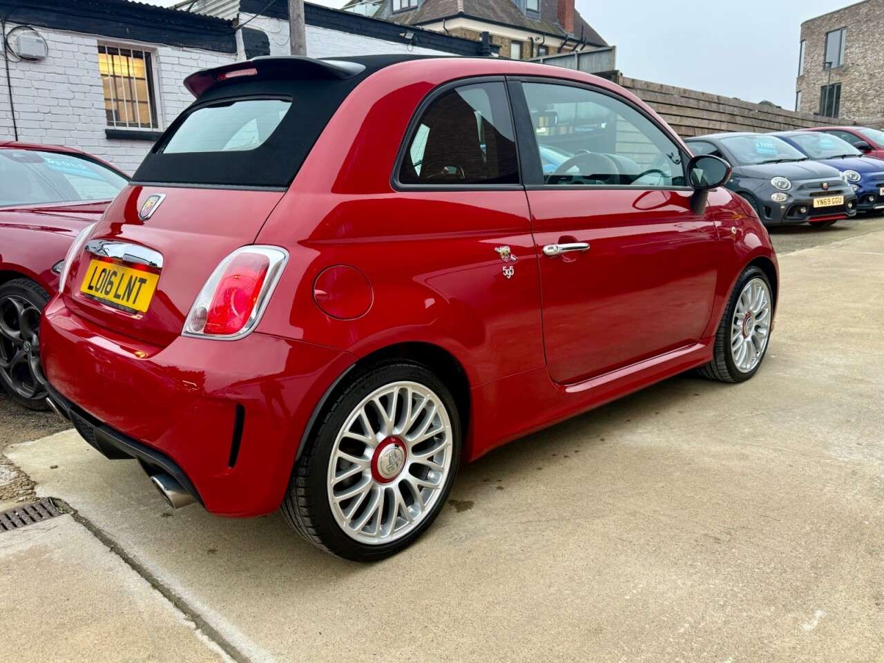 2016 ABARTH 595C 2016 ABARTH 595C