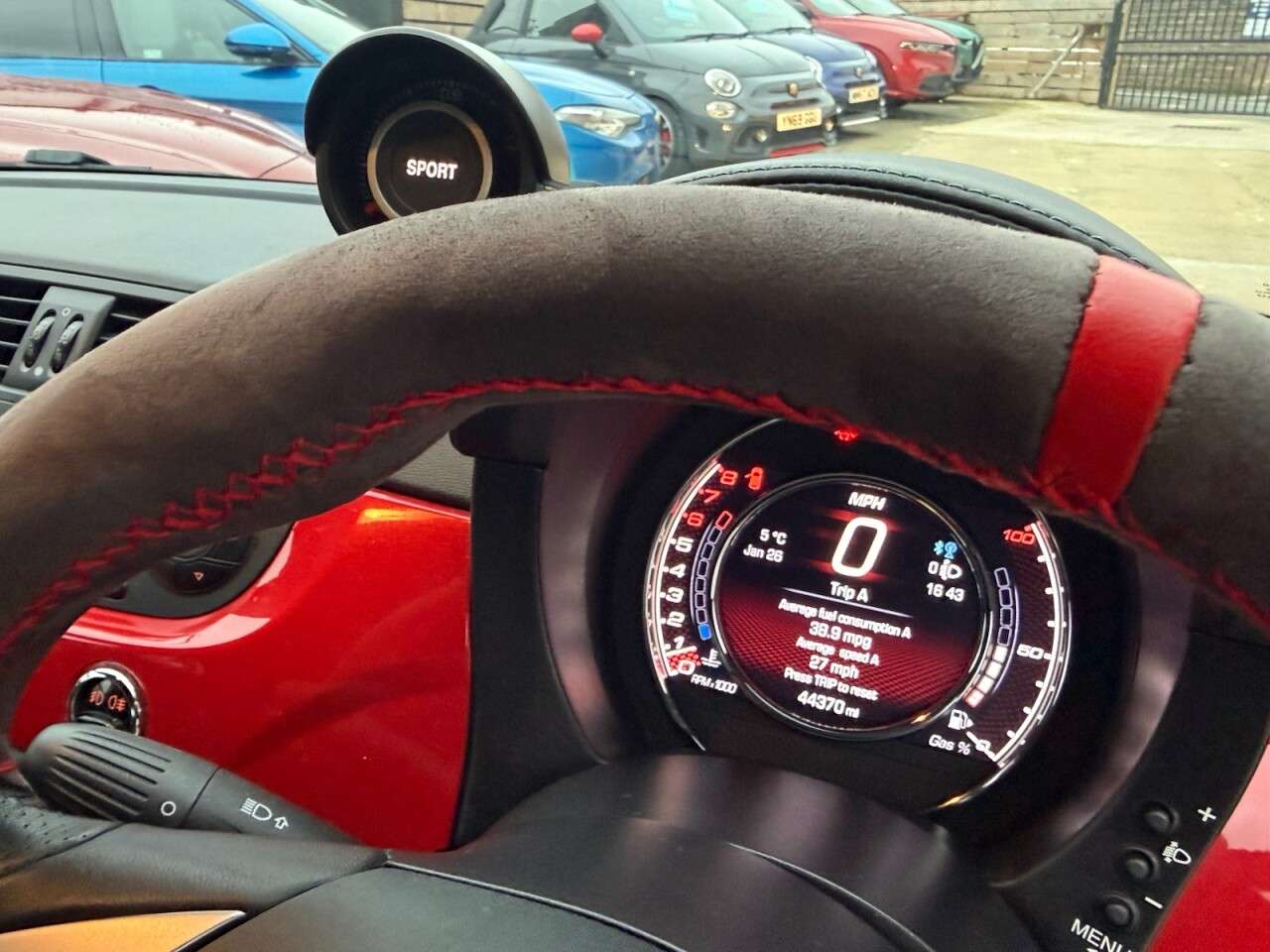 2016 ABARTH 595C 2016 ABARTH 595C