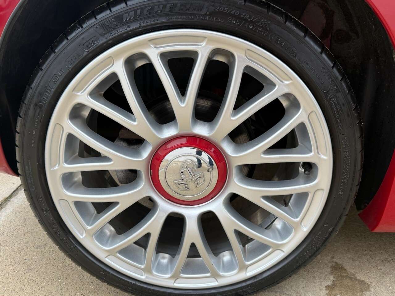 2016 ABARTH 595C 2016 ABARTH 595C