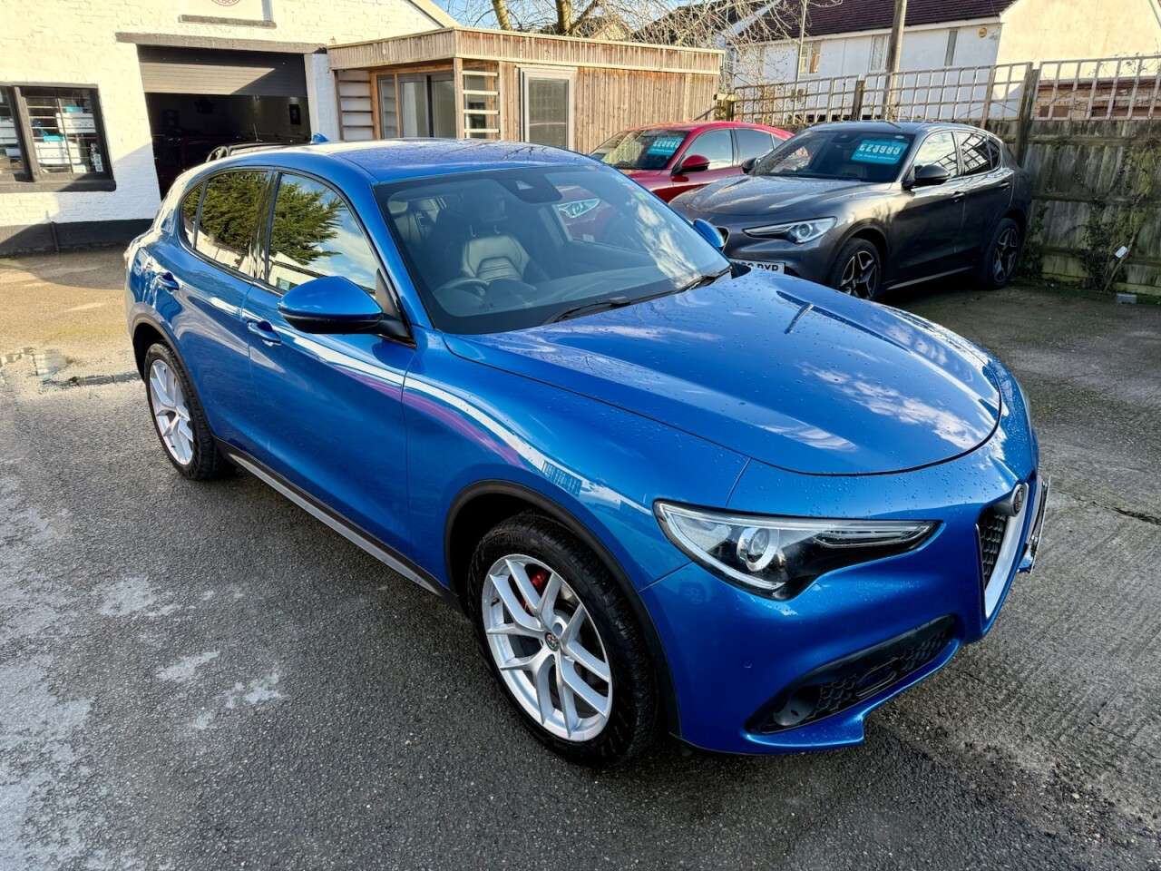 A 2017 ALFA ROMEO STELVIO 2.2 TD Milano Edizione SUV 5dr Diesel Auto Q4 AWD Euro 6 (s/s) (210 ps) ULE A 2017 ALFA ROMEO STELVIO 2.2 TD Milano Edizione SUV 5dr Diesel Auto Q4 AWD Euro 6 (s/s) (210 ps) ULE