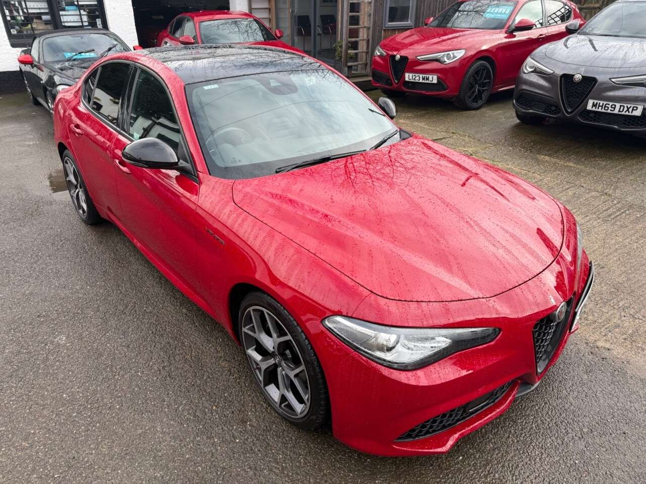 2021 ALFA ROMEO GIULIA 2021 ALFA ROMEO GIULIA